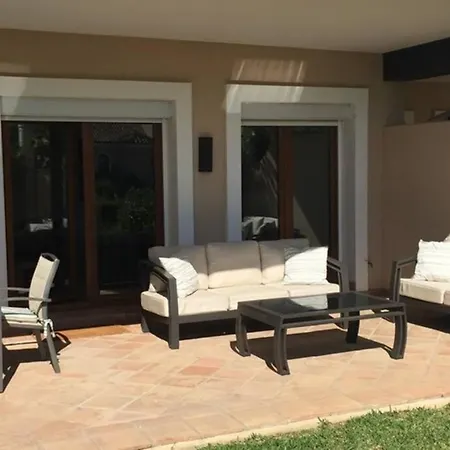 El Paraiso Hills Semesterbostad